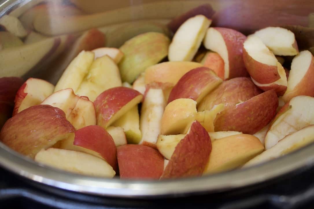 cut apples in Instant Pot